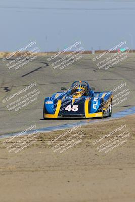 media/Nov-19-2022-CalClub SCCA (Sat) [[baae7b5f0c]]/Group 1/Race (Outside Grapevine)/